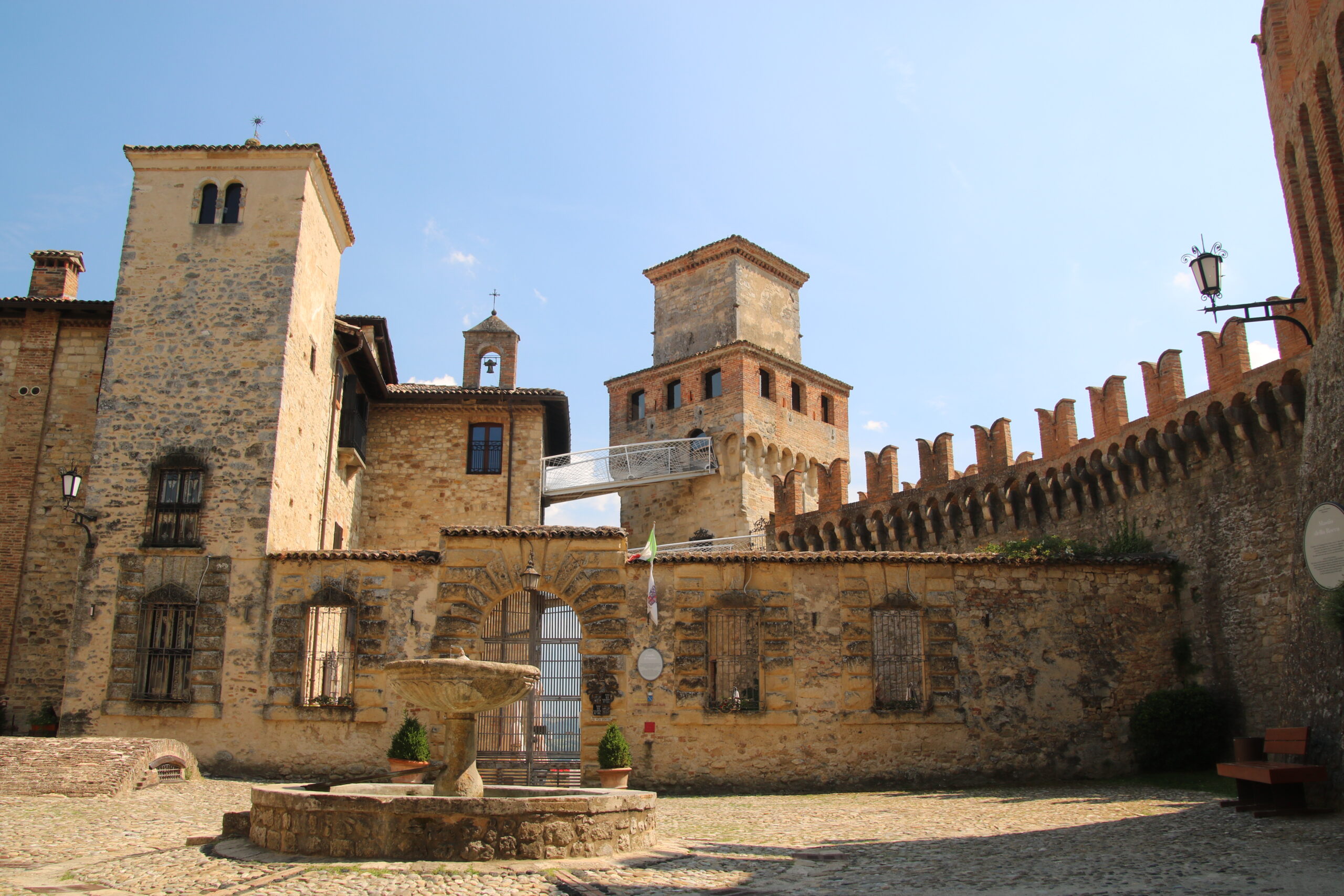 Castello Vigoleno Vernasca